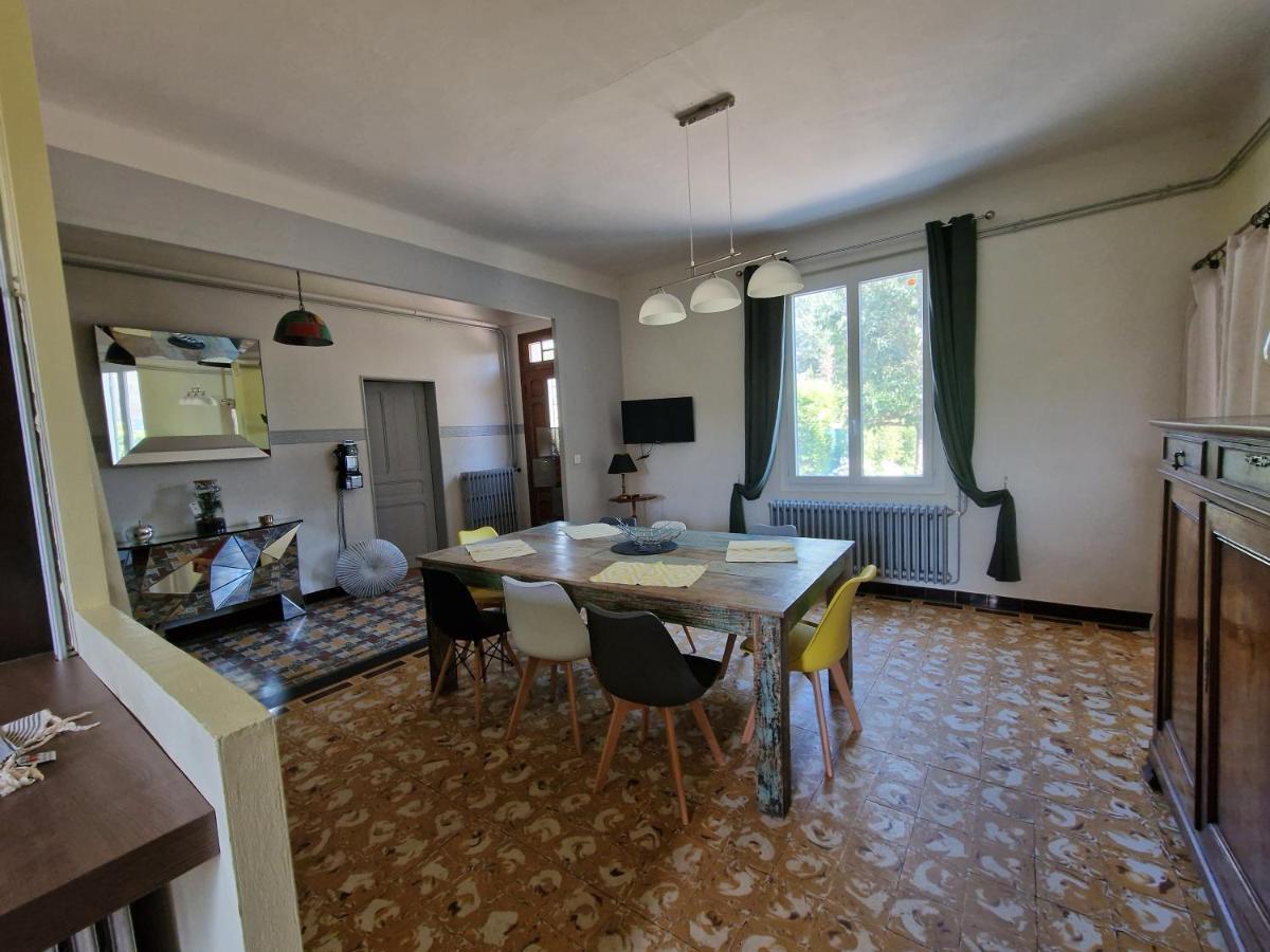 St Rèmy de Provence, La Maison du Berger Saint-Andiol Esterno foto